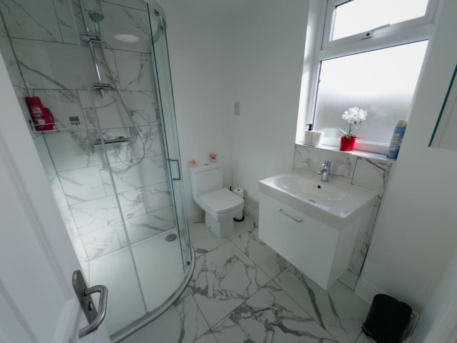 Ideal Studio Loft 30Min To Central Londres Extérieur photo